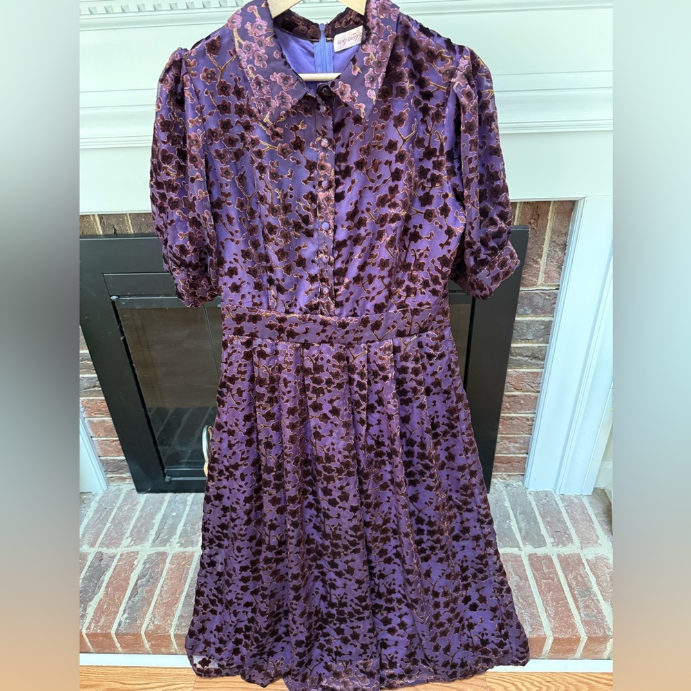 Ivy City Co dress size M